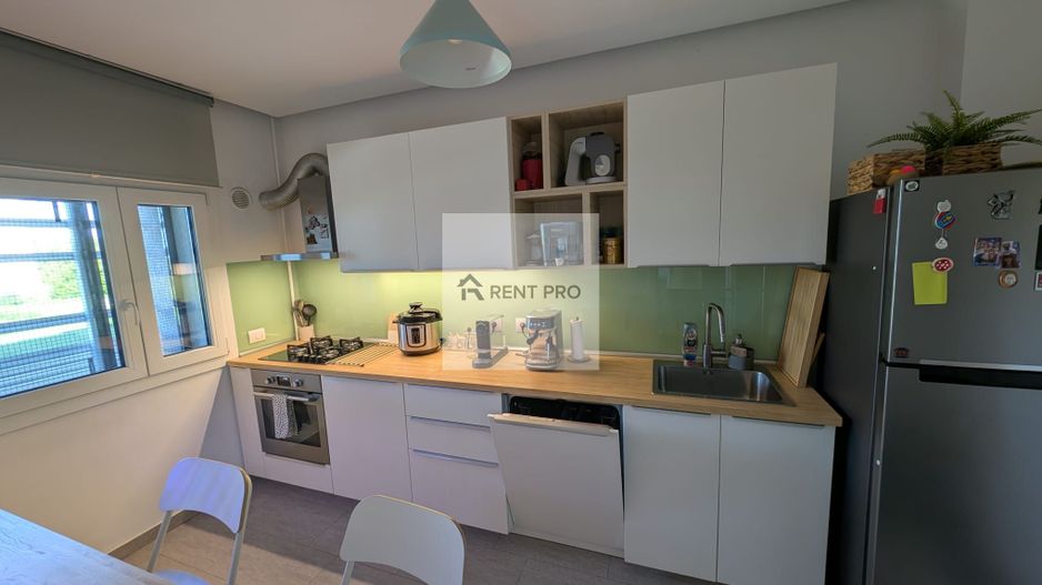 3 Camere Loc Parcare Afi City 64 Mp Laminorului - Poză 11