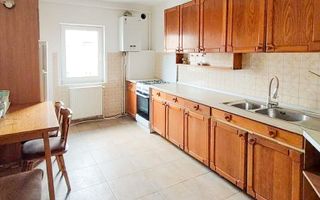4 camere decomandate, etaj intermediar, Titulescu - Poză 3