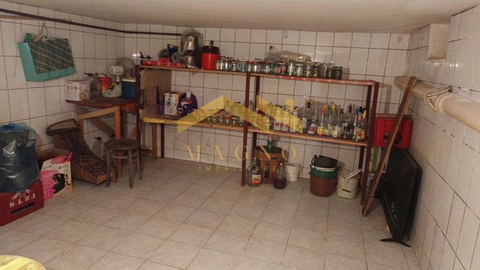 Casa de vanzare in Vladimirescu in zona primariei. - Poză 25