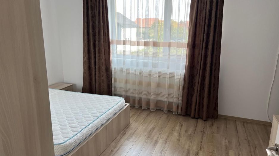 Duplex de închiriat în Dumbrăvița – 4 camere, 130 mp, teren 360 mp - Poză 12