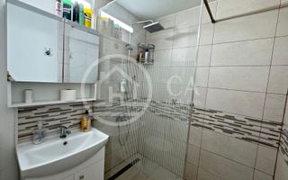 Apartament cu 3 camere de vanzare Str. Banatului Zona  Velenta, Oradea - Poză 11