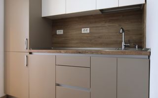 Lipovei, 3 camere + 2 bai, centrala proprie - Poză 13