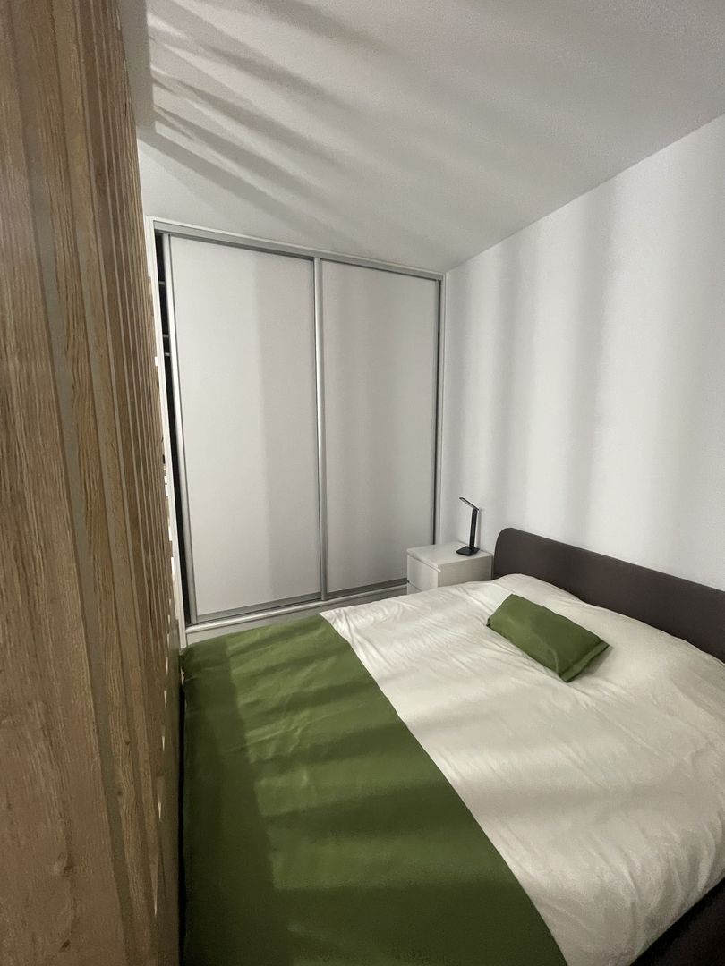 Stil urban, confort deplin – apartament de închiriat în Record Park - Poză 5