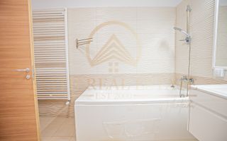 Ultracentral - Proprietate comercială P+M la 200 m de mare. - Poză 32