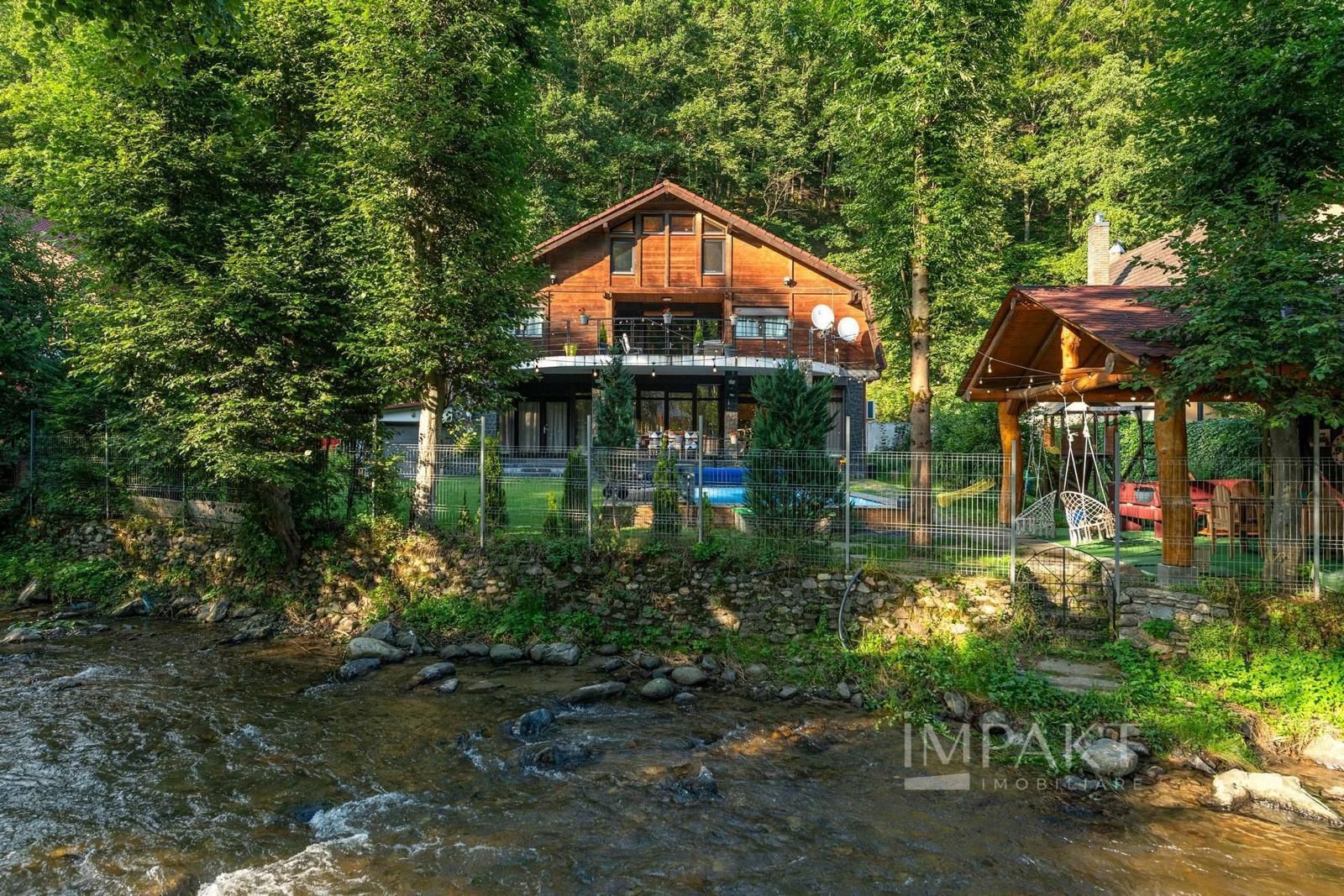 Cabana la Munte, ideală pentru vacanțe sau investiție! - Poză 1
