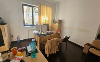 SPAȚIU BIROURI DE ÎNCHIRIAT IN ZONA PREMIUM + PARCARE - Poză 2