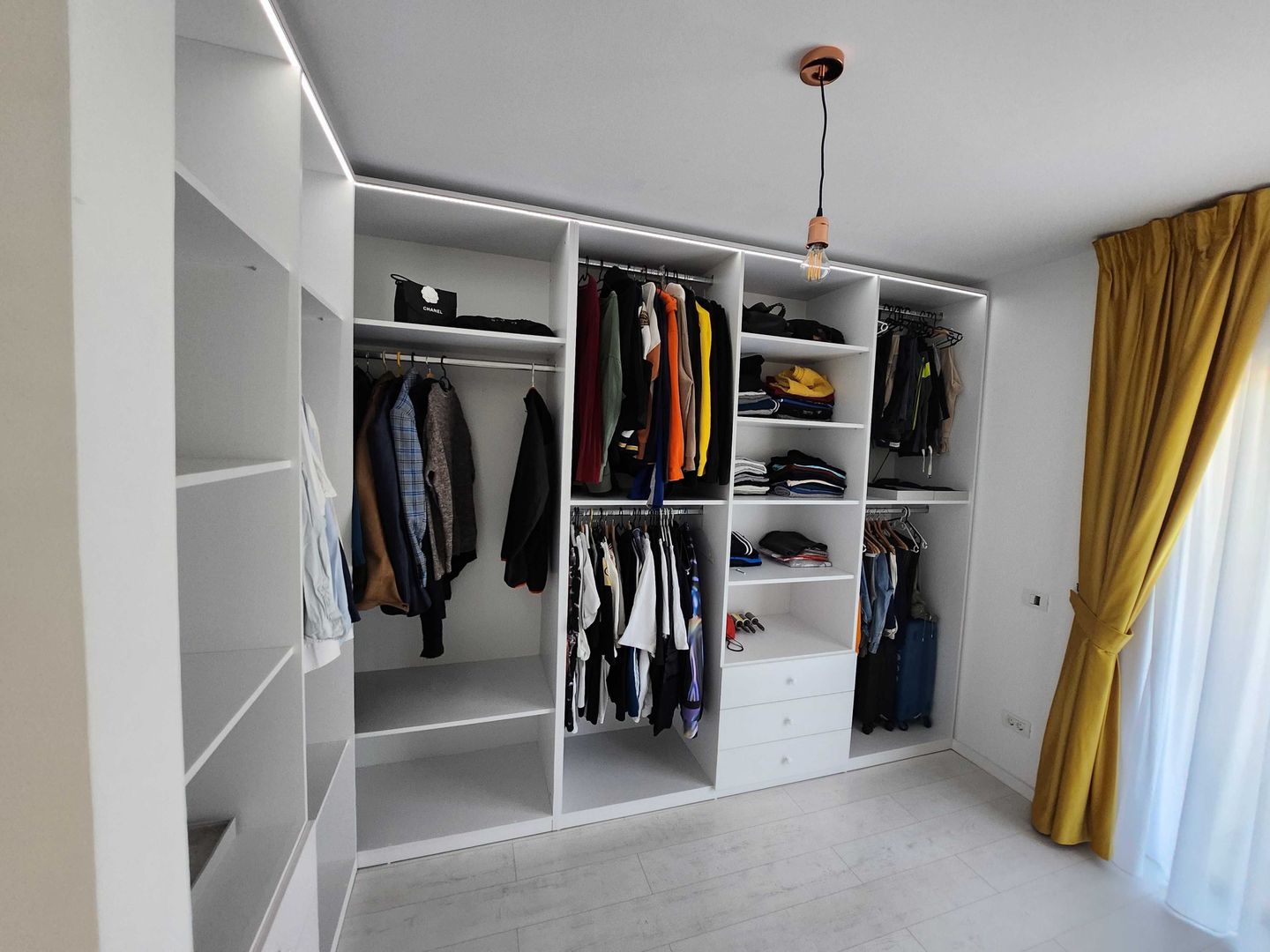 Casa moderna 4 camere | Tunari | Piscina | Spatii luminoase - Poză 6