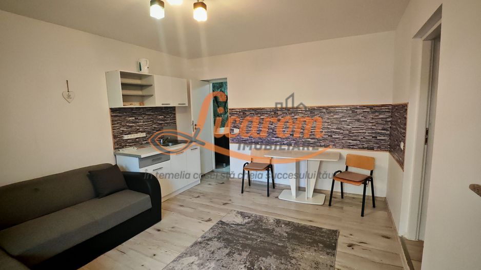 Vila 10 camere,pretabil compartimentare in 2 unitati separate,ASTRA. - Poză 3