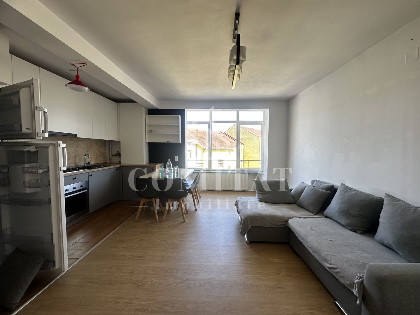 Apartament la etaj intermediar | 3 camere | Zona Eroilor - Poză 6