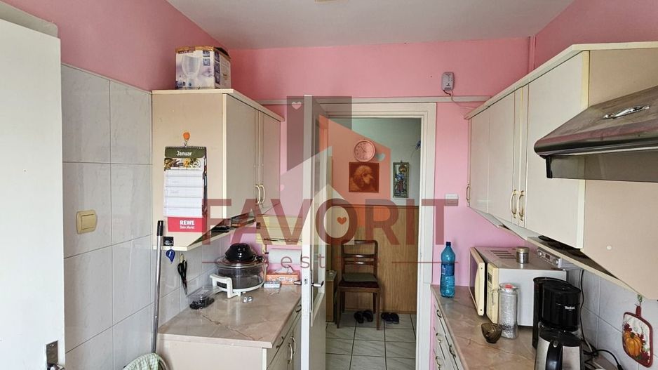 3 camere, semidecomandat | centrala proprie | mobilat si utilat | zona excelenta - Poză 11