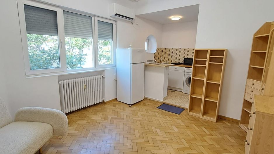 Calea Mosilor - Hristo Botev, garsoniera 27 mp, mobilata si utilata - Poză 2
