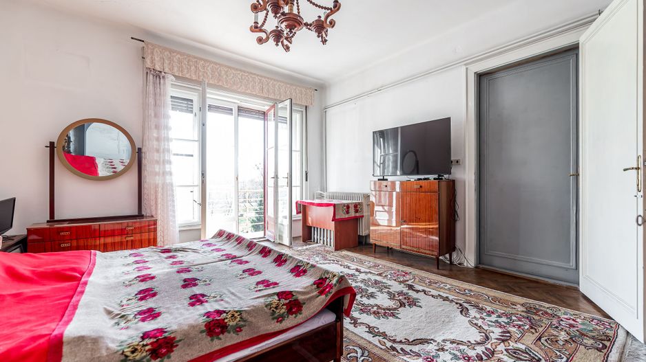 Etaj întreg vis-à-vis de Tribunalul Arad | 269 mp | Demisol privat - Poză 6