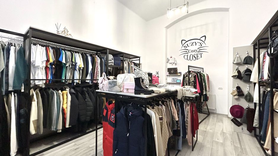 Afacere la Cheie, articole originale,  intrare stradală, zona Centrala - Poză 3