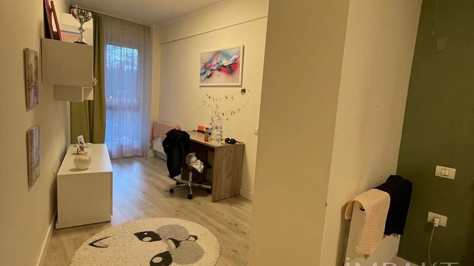 Apartament superb de vanzare cu 2 camere, zona semicentrala! Parcare! - Poză 9