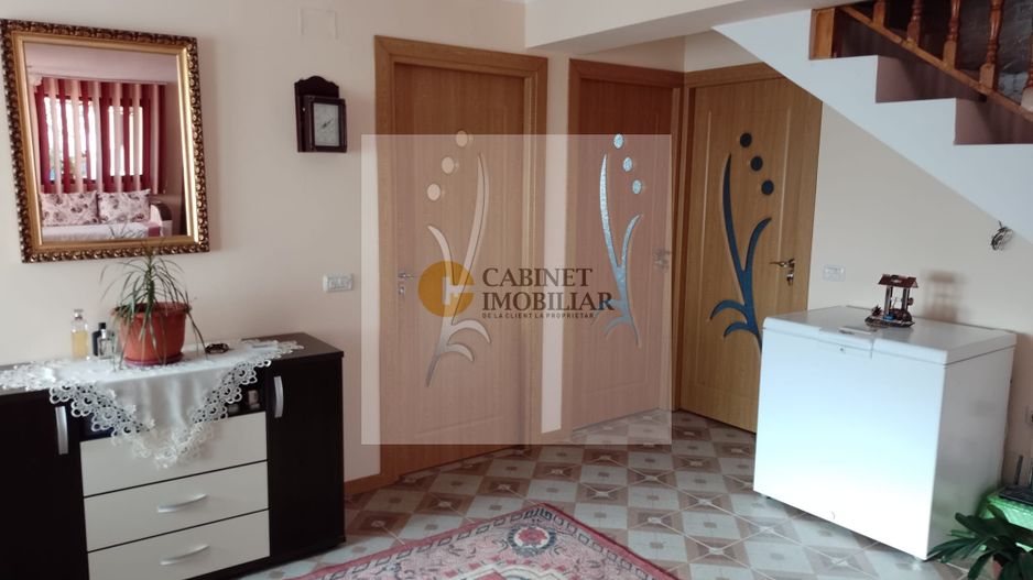 Casă de vacanță modernă cu teren generos –15min de Tecuci - Poză 16