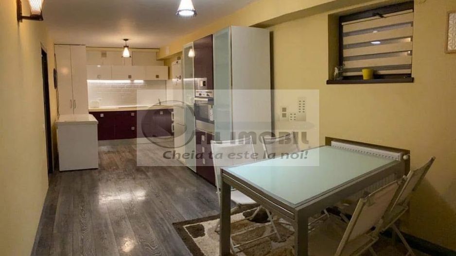 Casă de închiriat Miroslava - 1500 euro - Poză 3