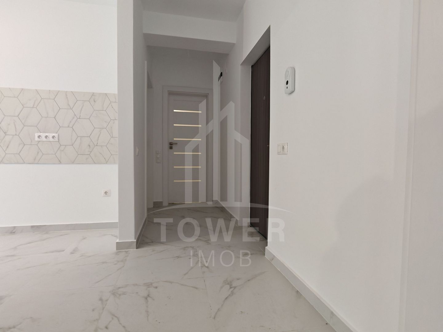 Apartament 2 camere decomandat D-na Stanca et.2 - Poză 3