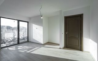 Propietar casa P+M STR.SAFIRULUI - Poză 7