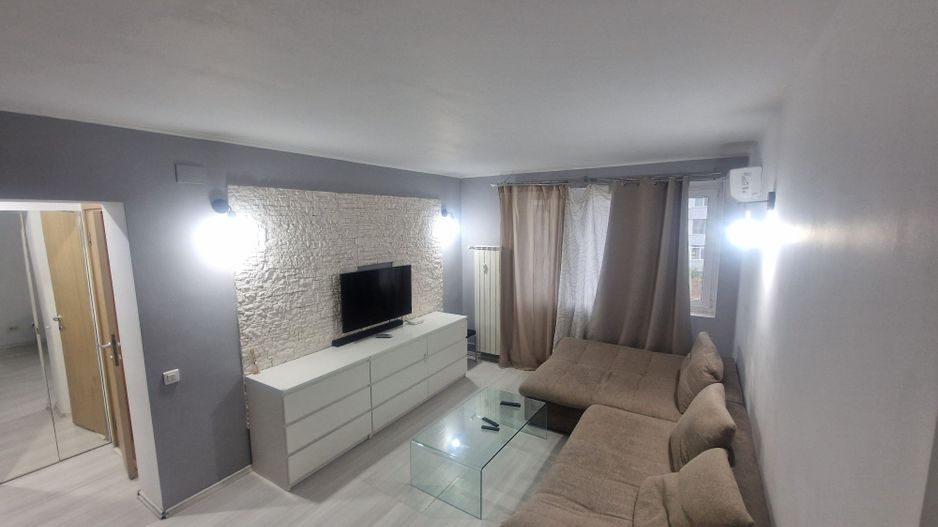 Apartament de lux 2 camere, etaj 4, balcon - Poză 1