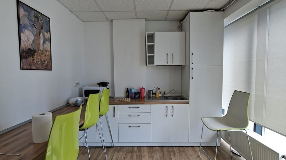Spațiu pretabil birouri/cabinete medicale - Poză 31