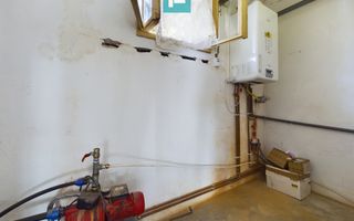 Casă 4 camere, zona centrală în Pâncota - Poză 7