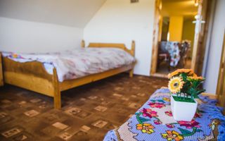 Exclusivitate - casa rustica, priveliste deosebita, 45 km de Brasov - Poză 11
