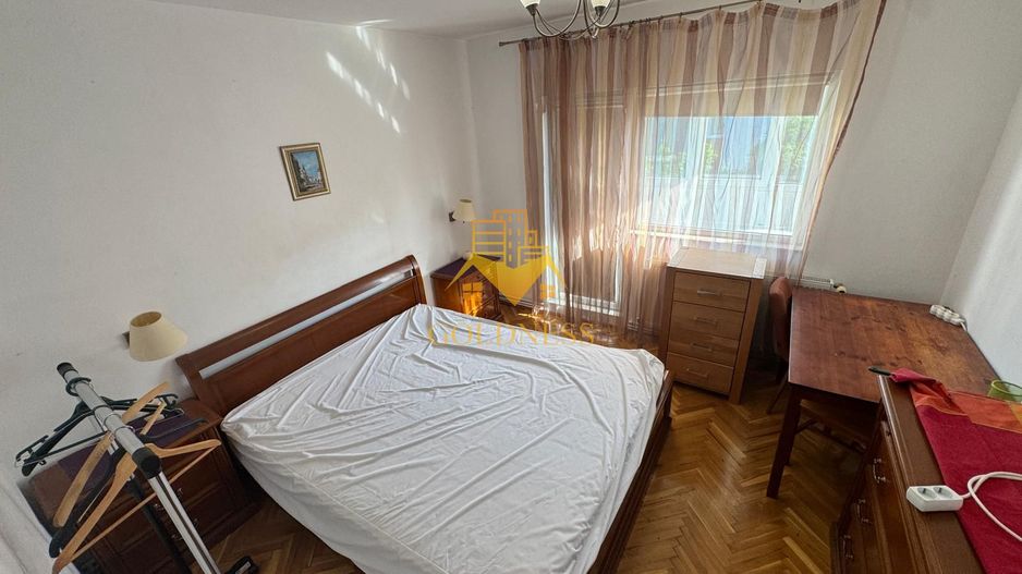 4 camere decomandate, Cartier  Zorilor, Zona Louis Pasteur, Viilor - Poză 1