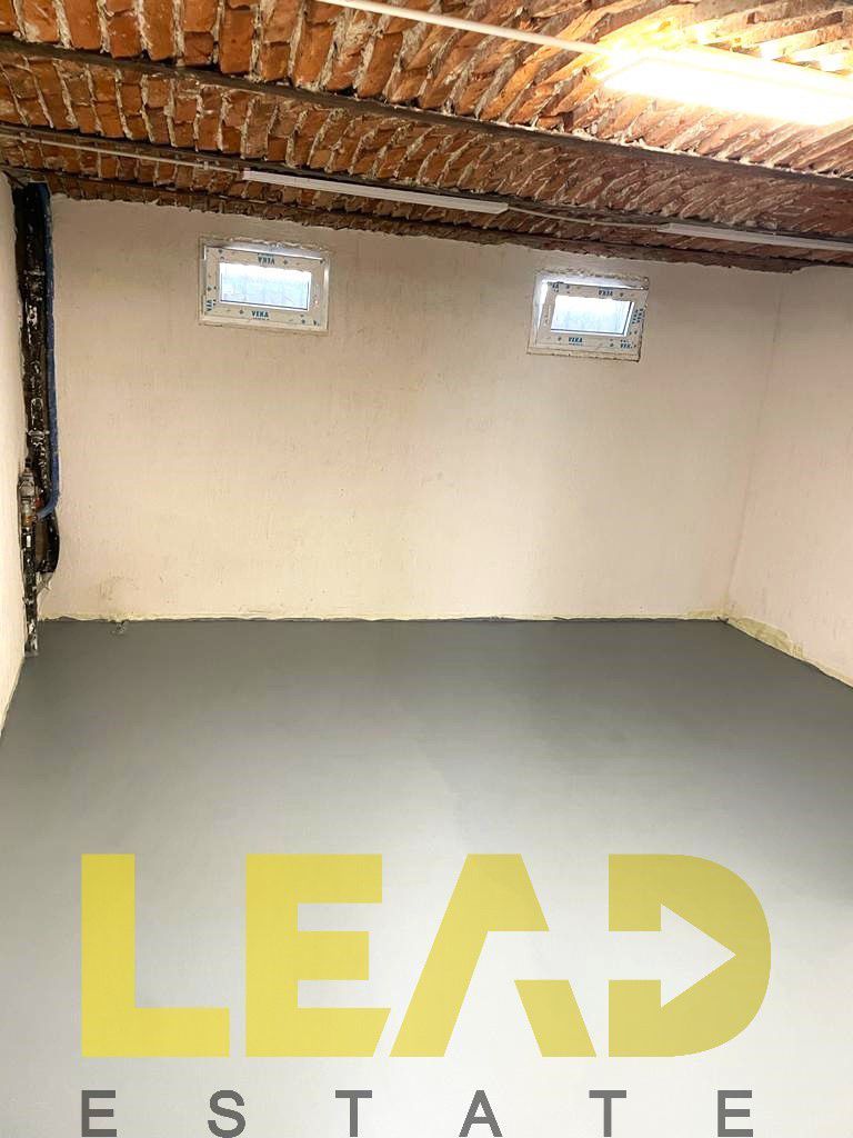 Casa renovata complet! 210 mp utili pe teren de 548 mp! - Poză 13