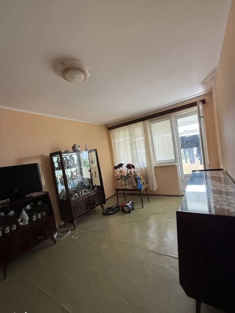 apartament de vanzare - Poză 4