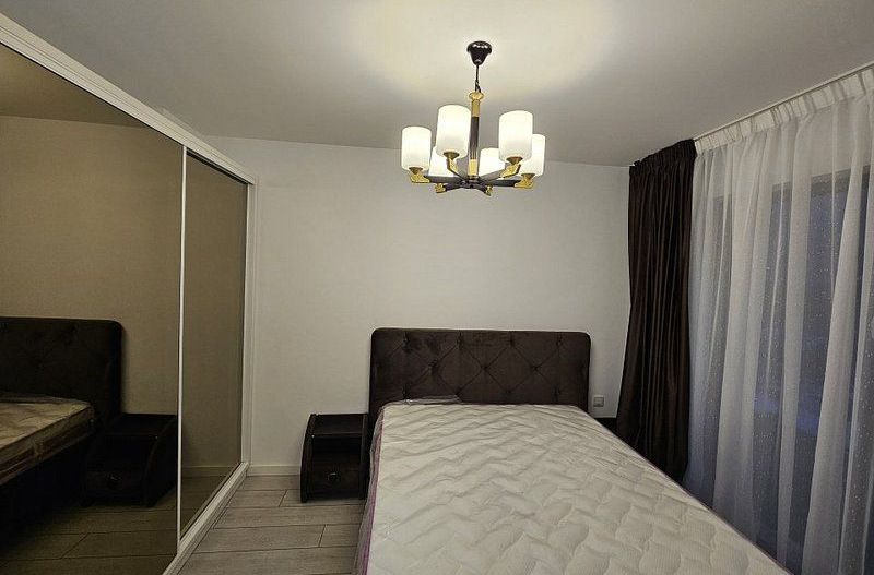 Apart 2 camere și loc de parcare - Poză 4