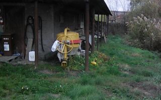 Proprietăți în satul Radeni, comuna Roscani, județul Iași – terenuri și construcții - Poză 5