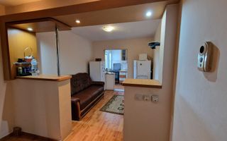 Apartament 3 camere decomandat  zona Big Nou etaj 3/4 - Poză 1
