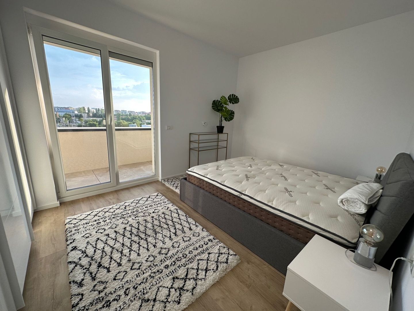 Apartament 2 camere / Terasa 41,6 mp - Poză 12