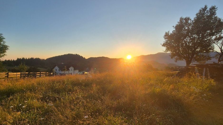 Exclusivitate- Casă rustică de închiriat în Fundata – Priveliște spectaculoasă - Poză 28