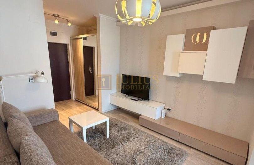 2 camere| loc de parcare cu bariera| apartament frumos| balcon deschis| - Poză 2