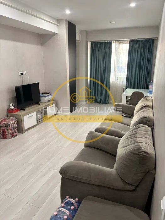 Apartament 3 CAMERE DECOMANDAT, Zona PALAS - Poză 1