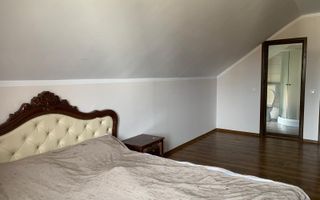 Duplex premium în vatra veche a localității Moșnița Veche - Poză 20