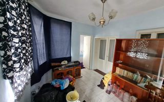 Casa Individuala, 3 Camere, Suprafata 90 mp, Teren 739, Zona Cetate - Poză 5