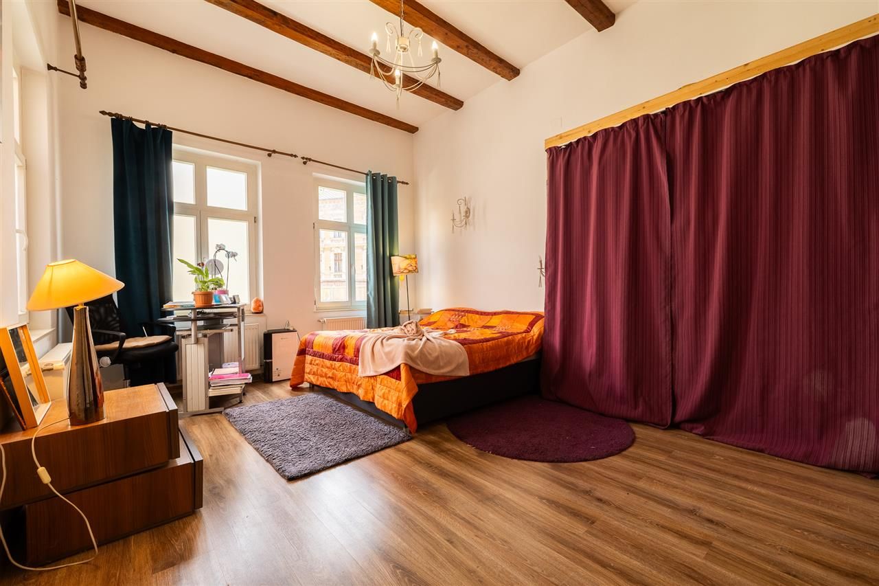 Imobil doua camere in casa+spatiu comercial+teren 270 mp  cu CF separat - Poză 1