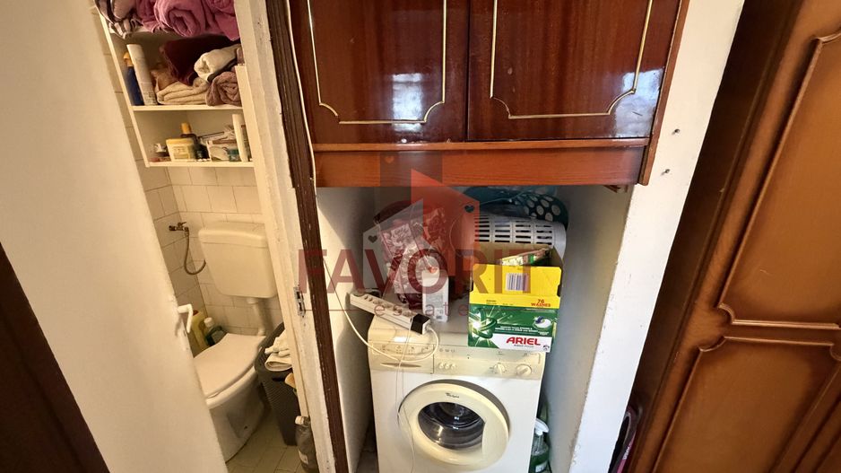 Decomandat. La 2 pasi de Shopping City. 2 bai - Poză 15