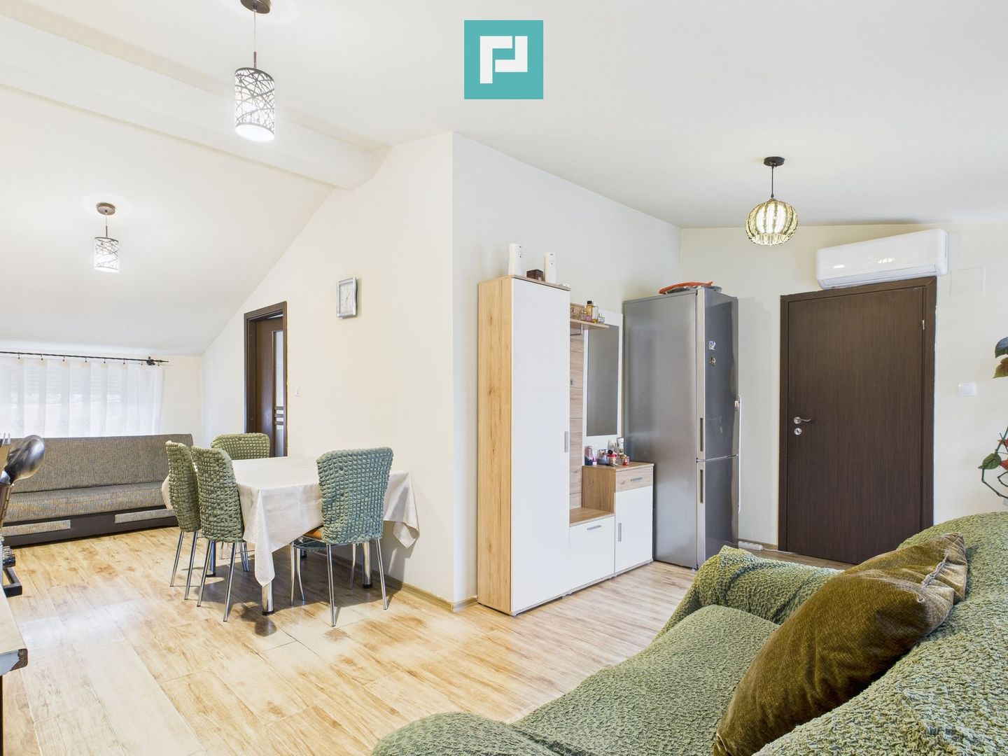 Casă individuală cu dublu potențial - Poză 17