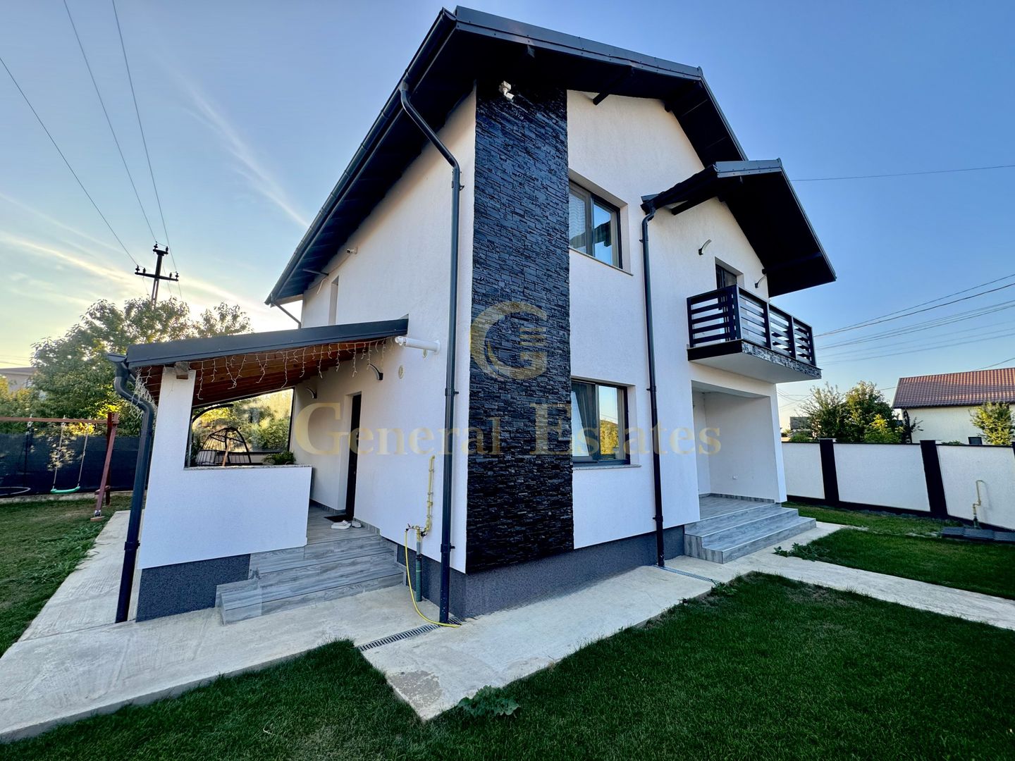 Vânzare Casă - P+ 1 - 116 m.p. - Mutare imediată în Lunca Cetățuii - Poză 1