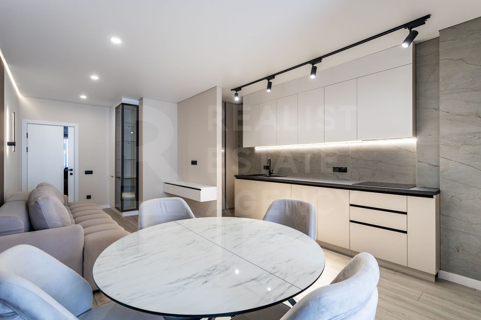 Chirie, apartament, 3 camere, str. Ioana Radu, Buiucani - Poză 6