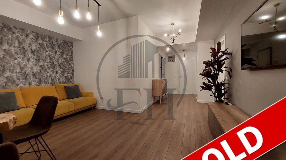 RENTED / INCHIRIAT Apartament cu 3 camere de închiriat în zona Central - Poză 1