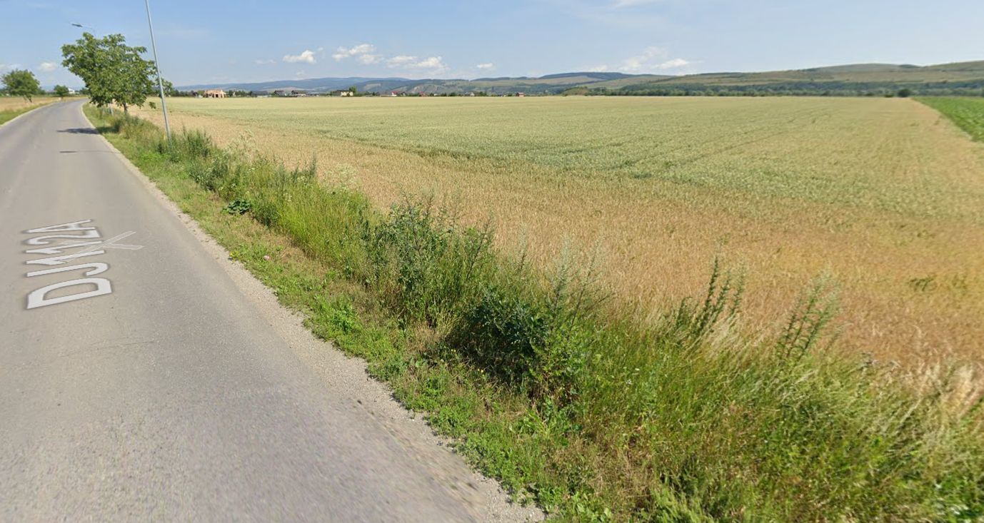 Superoferta! Teren 39920 mp in intravilanul localitatii Bod- Brasov - Poză 1