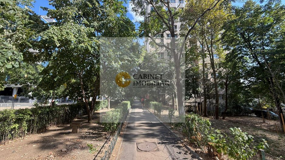 3 camere I Gara de nord I Creditabil I 1962 - Poză 23