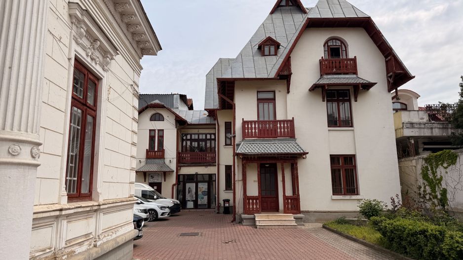 Vila Ultracentrala Monument Istoric restaurat - 12 locuri parcare - Poză 38