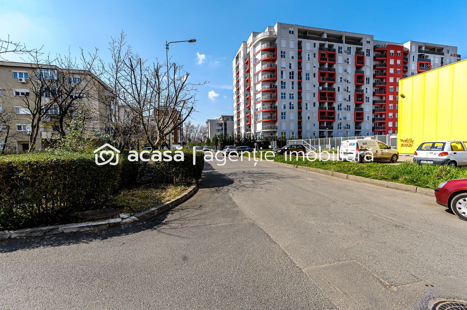 VÂNDUT! Ap la parter, 2 camere, decomandat Zona 300, Micalaca - Poză 3