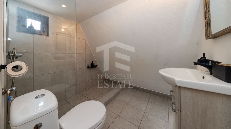 Fundata | Teren de vanzare | 7,656 mp + Cabane tip A Frame - Poză 13