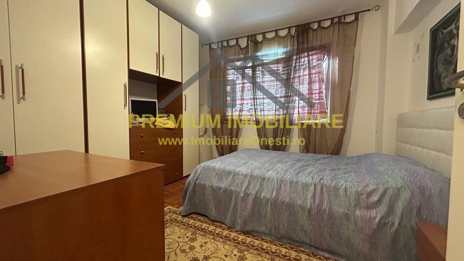 Apartament 3 camere semidecomandat – 77 mp – Etaj 2/10 – Zona de Sus, - Poză 5
